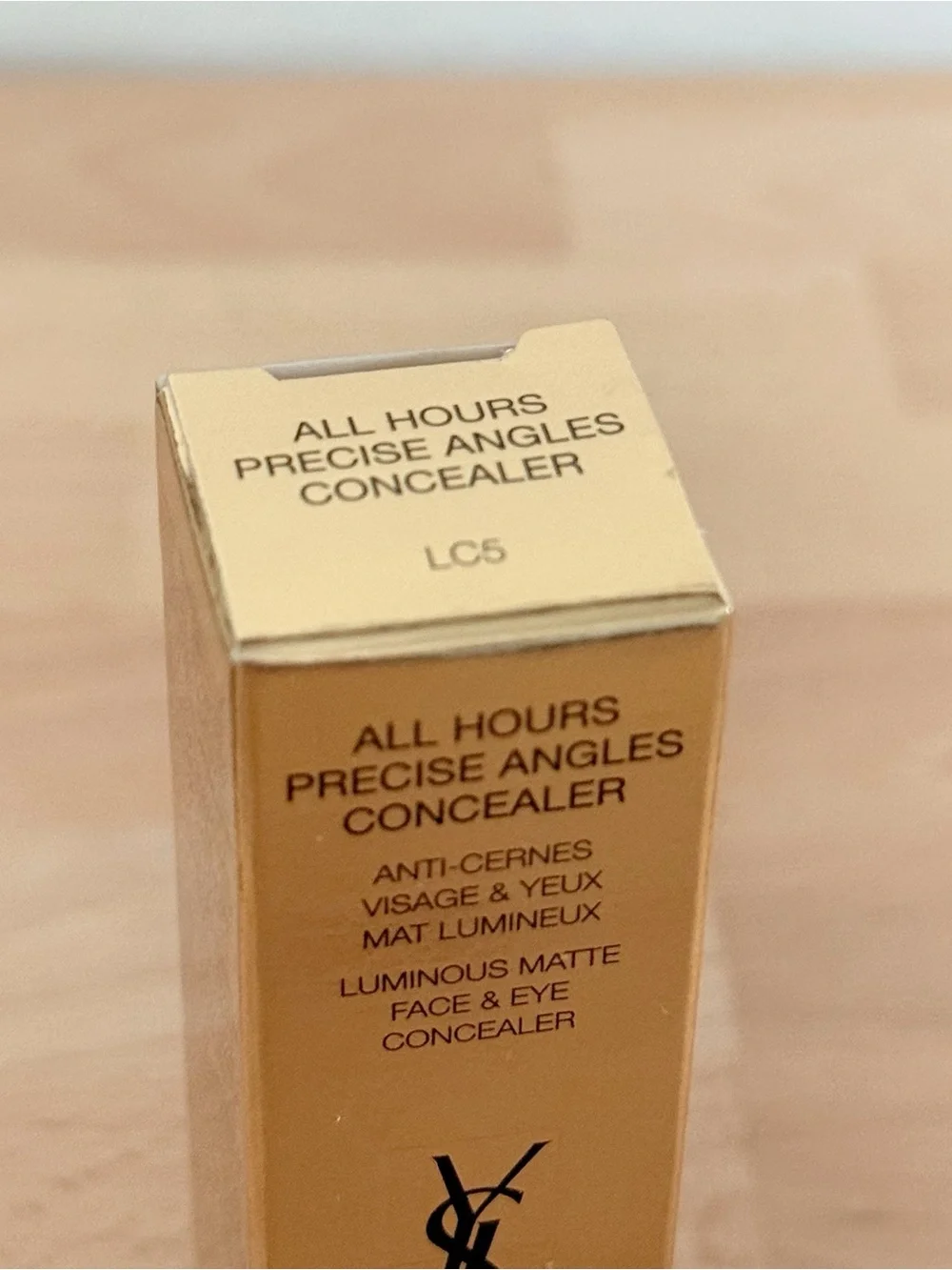 Yves Saint Laurent All Hours Precise Angles Concealer - Light/Neutral (LC5)
